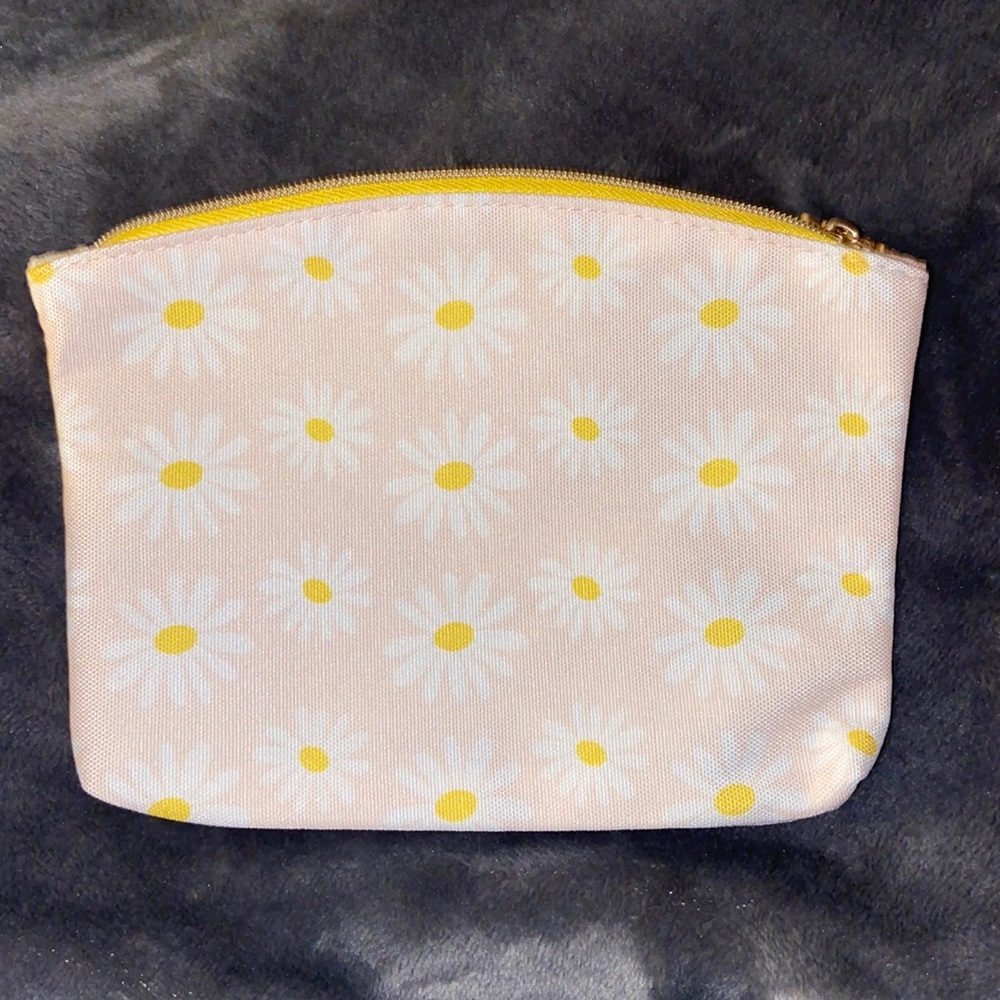 Ipsy make up bag
